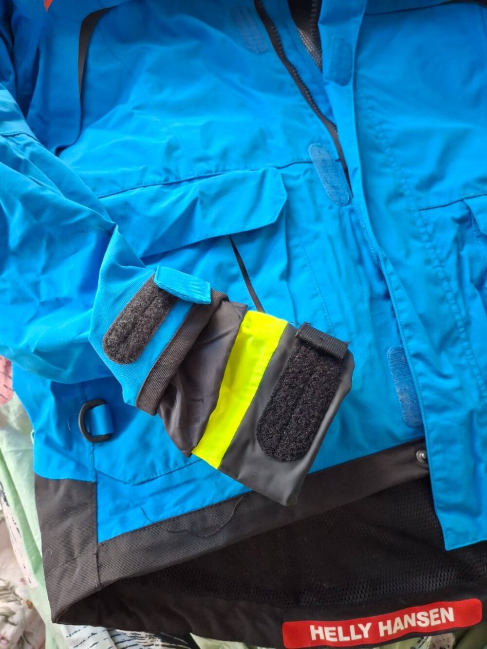 Helly Hansen mens Hydropower Marine Jacket Small - Picture 3 of 6